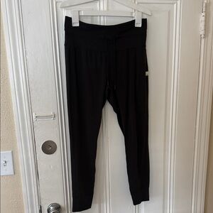 Vuori Black Leggings